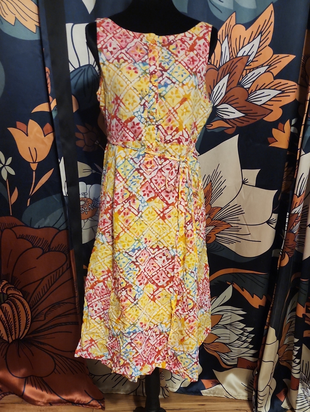 Sleeveless Yellow Multicolor Printed Summer Dress with Waist Tie